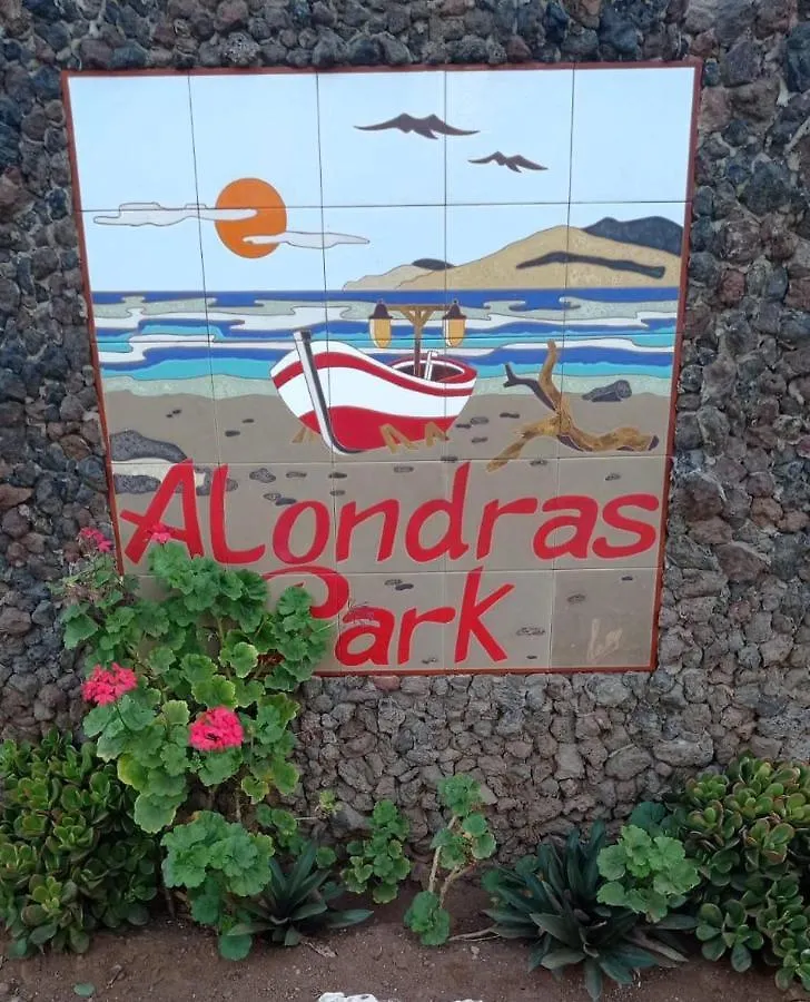 Alondras Park Mialsoma Apartment Arona
